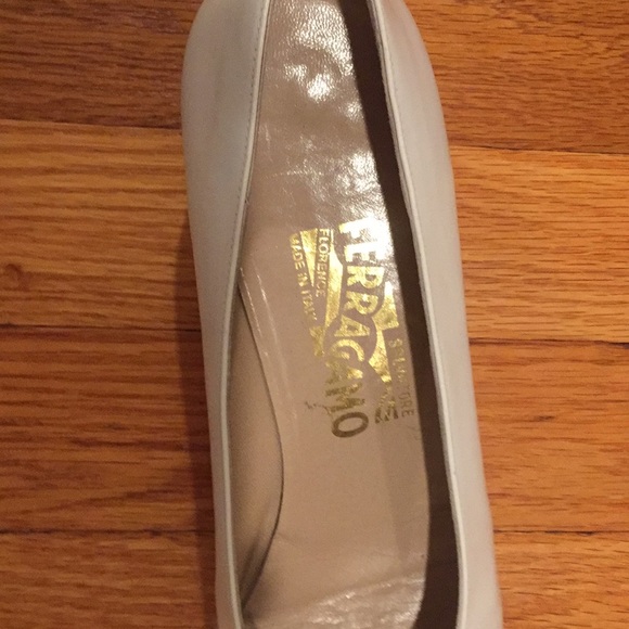 Salvatore Ferragamo Shoes - Picture 5 of 7